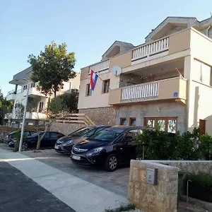 Andjela , Starigrad Paklenica Croatie